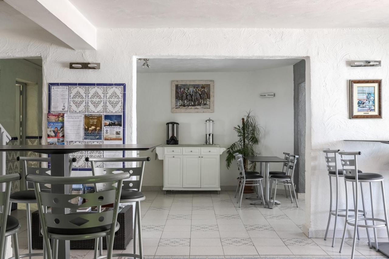 Hotel Les Palmiers En Camargue แซ็งต์-มารี-เดอ-ลา-แมร์ ภายนอก รูปภาพ