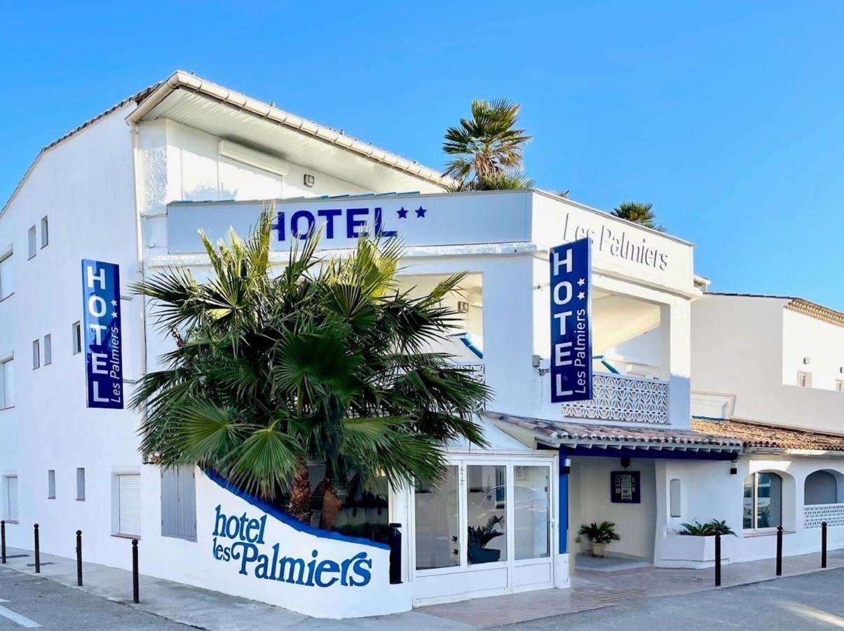 Hotel Les Palmiers En Camargue แซ็งต์-มารี-เดอ-ลา-แมร์ ภายนอก รูปภาพ